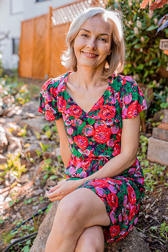 Gosia-Sitting-Garden